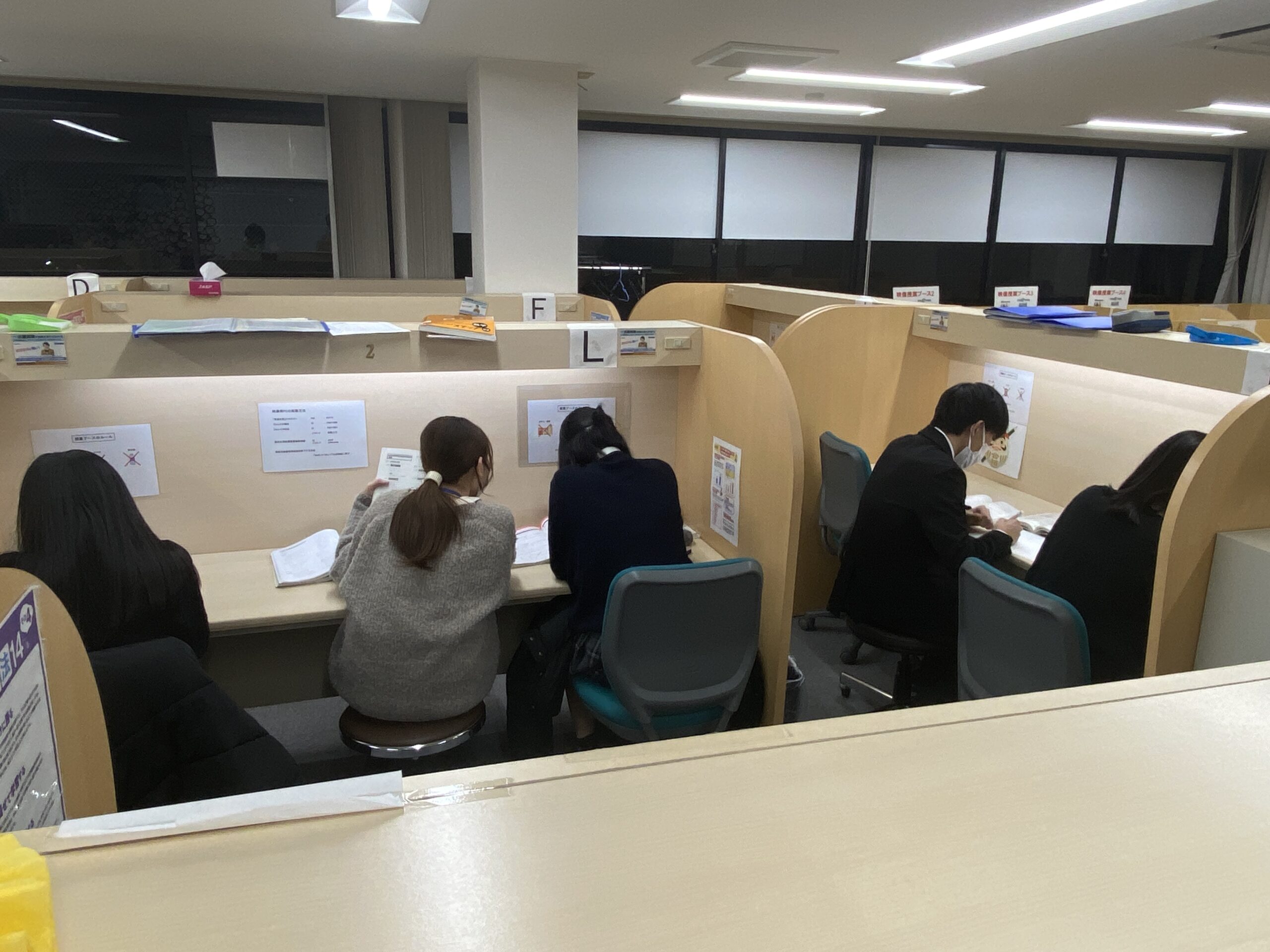 豊津、江坂、吹田で個別指導の学習塾なら京進のスクール・ワン【江坂